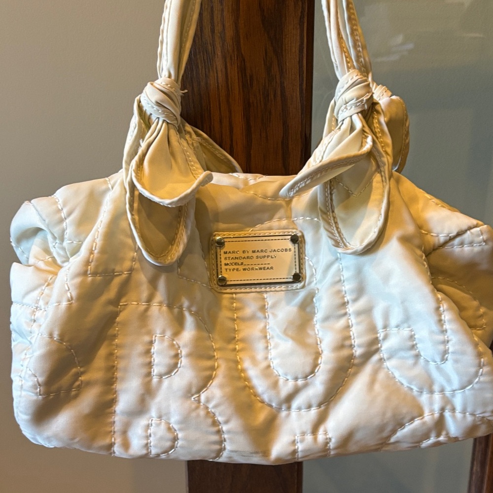 Marc by Marc Jacobs Cream Quilted Shoulder Bag